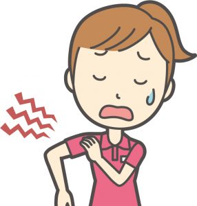 肩が上がりにくい女性